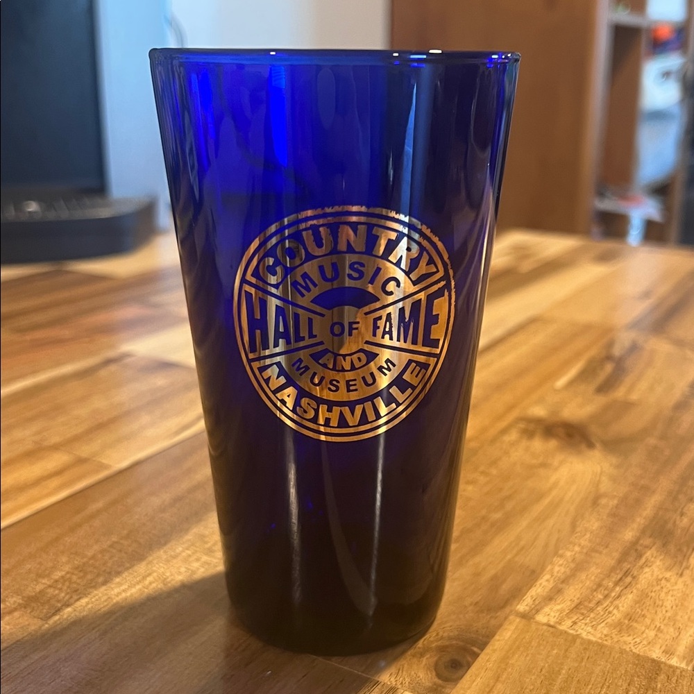 Country music hall of Fame and Museum Nashville blue glass cup